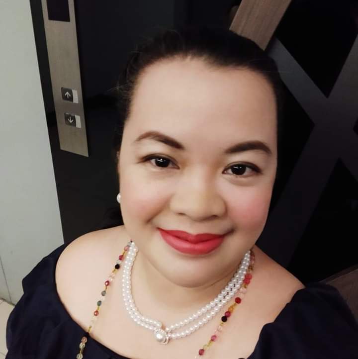 Apple Anne Anggay
